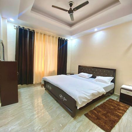 Ramalayam Inn Ayodhya Exterior foto