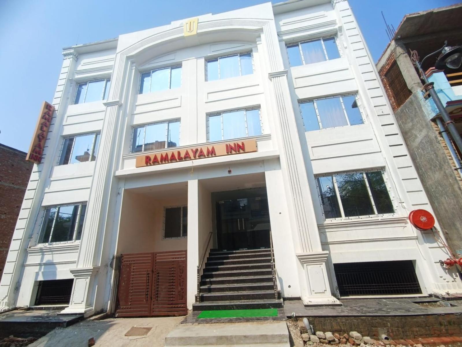 Ramalayam Inn Ayodhya Exterior foto